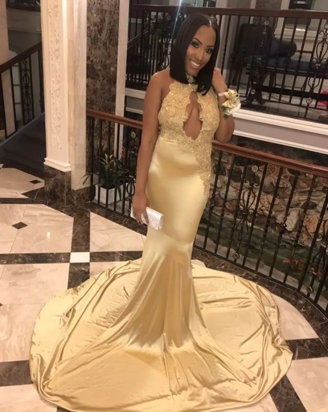 African Nigerian Sexy Champagne Mermaid Evening Dress Cheap Jewel Neck Sweep Train Pleats Backless Prom Formal Dresses Robe De Soire es