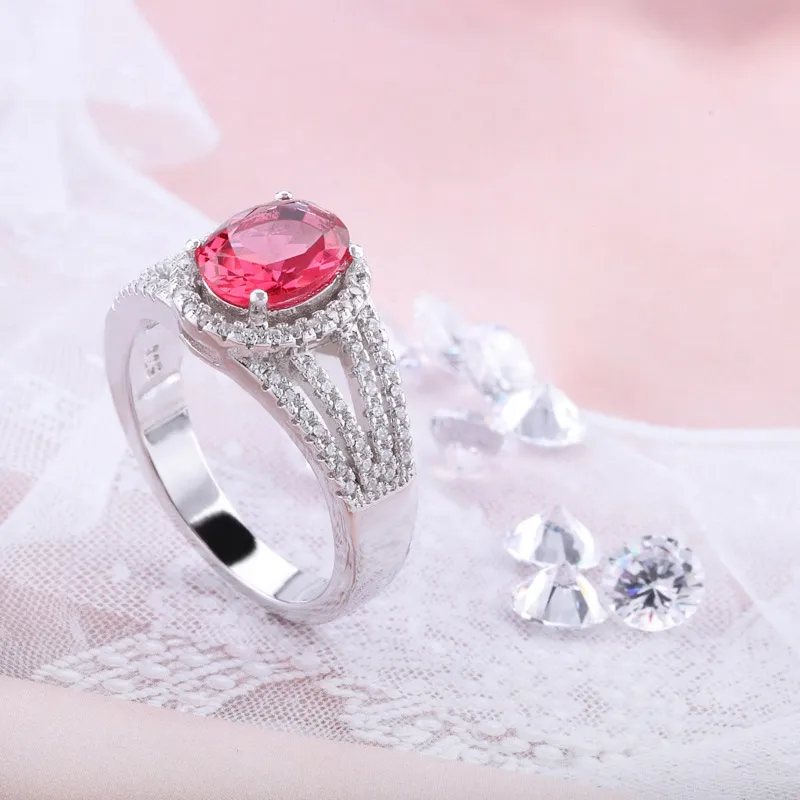 Оптово-е женские кольца роскоши дизайнер ювелирные изделия CZ Diamond Secremated мода красные романтические женские кольца с коробкой праздник подарок