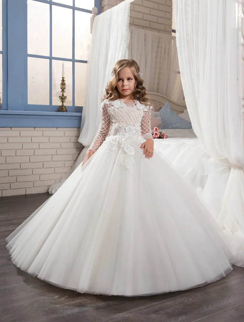 Long white hotsell ball gown dresses