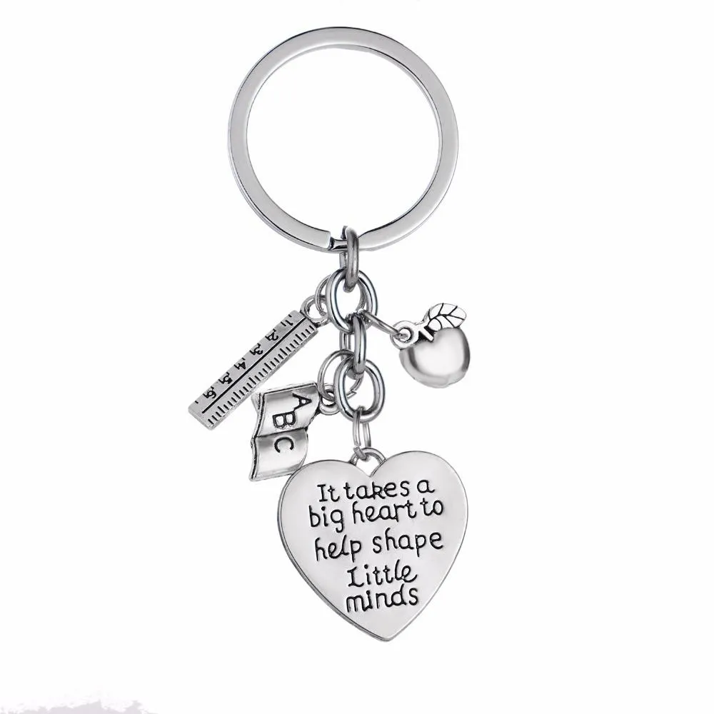 12 pièces porte-clés à breloques en métal il faut un grand cœur pour aider à façonner les petits esprits porte-clés pomme règle Abc lettres enseignants porte-clés anneaux cadeaux