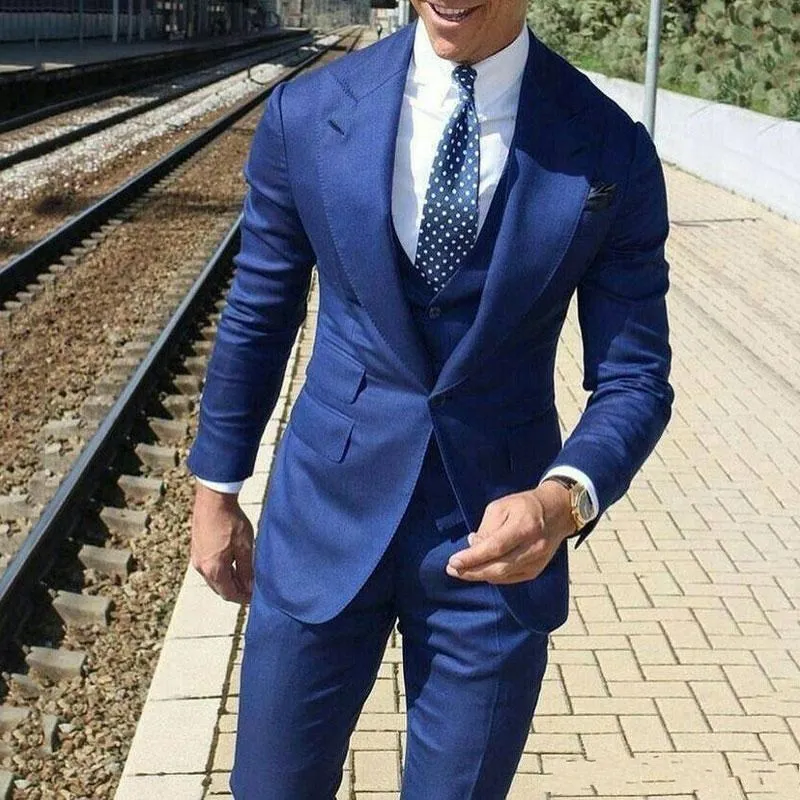 Latest Design One Button Navy Blue Wedding Men Suits Peak Lapel Three Pieces Business Groom Tuxedos (Jacket+Pants+Vest+Tie) W1125