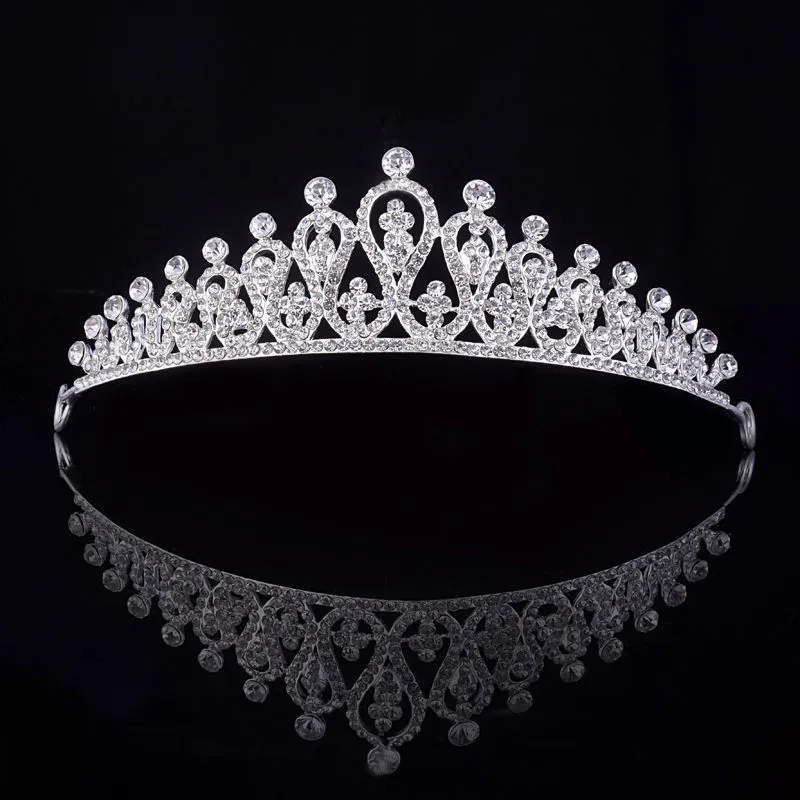 Tiara da sposa in argento Corona da sposa vintage Diademi e corone da sposa per donna Copricapo Accessori per capelli femminili semplici ed eleganti