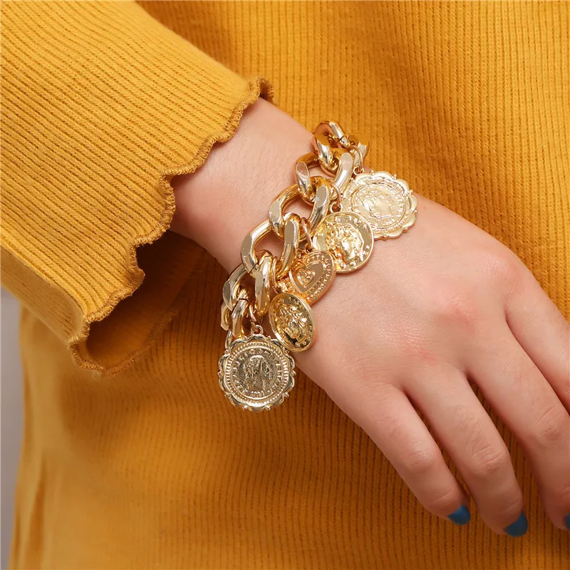 Vintage Coin Heart Lock Charm Bracelet Punk Chain Bracelets Retro Women Female Hip Hop Big Gold Color Pendant Bangle Statement Jewelry