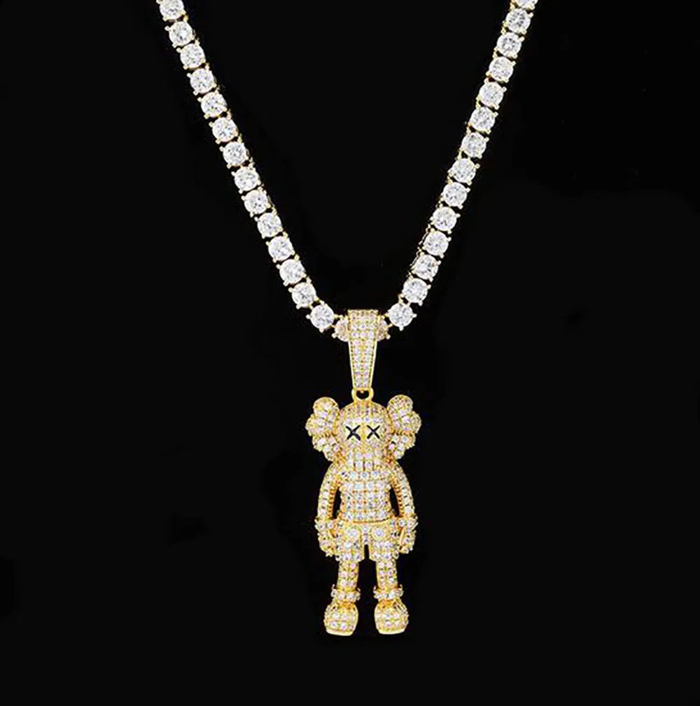 14K Pozłacane Ins Cartoon Doll Naszyjnik Micro Pave Cubic Cyrkonia Symulowane Diamenty z 24-calowym Chainem Box