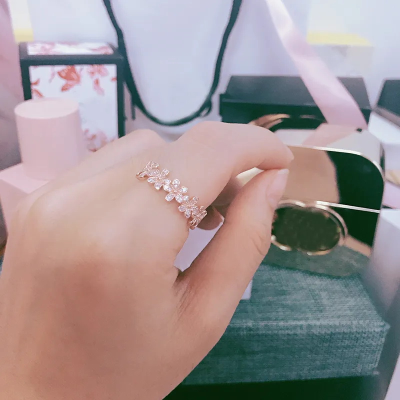18K Gul Alt n Daisy Cicek Alyans Pandora Icin Orijinal Kutu 925 STERLING Gumu Luks Tasar mc Tak Kad n Yuzukleri Yi TL279.45 DHgate