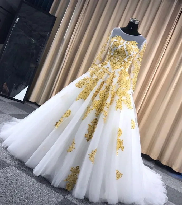 Long white and gold dress hotsell