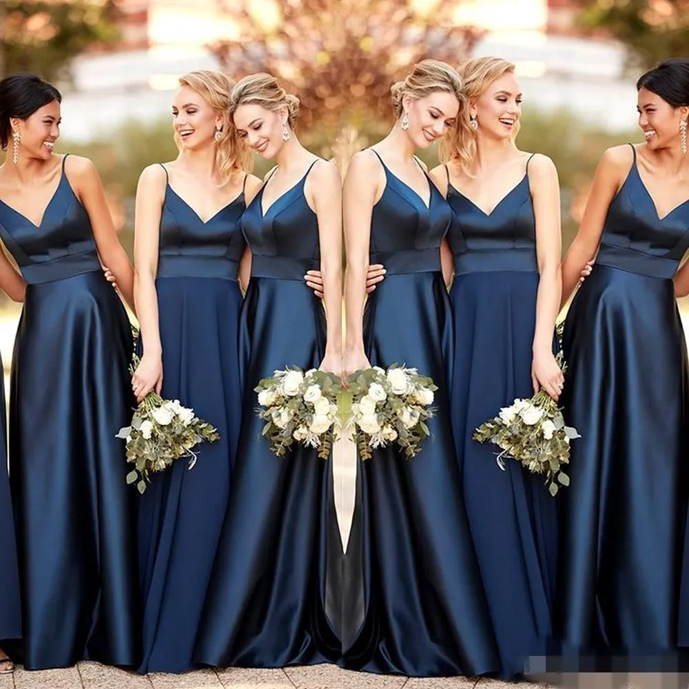 Marineblau Brautjungfernkleider Eine Linie Spaghetti -Träger Satin bodenlange Triebwagen Kleid Strand Hochzeit Gast formelle Kleidung Custom Größe