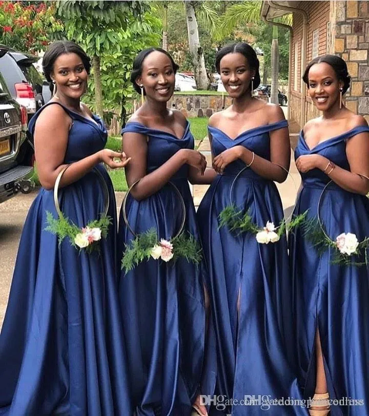 Élégant africain bleu royal grande taille une ligne robes de demoiselle d'honneur hors épaule haut côté fendu étage longueur mariage invité soirée robes de bal