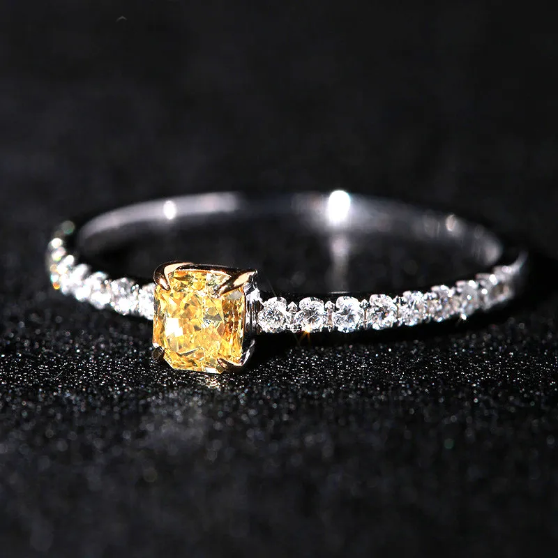 絶妙な小さな正方形925のスターリングシルバーリング5.0ミリメートル輝く黄色い立方ジルコニアリング女性婚約結婚式ジュエリーギフトxr216