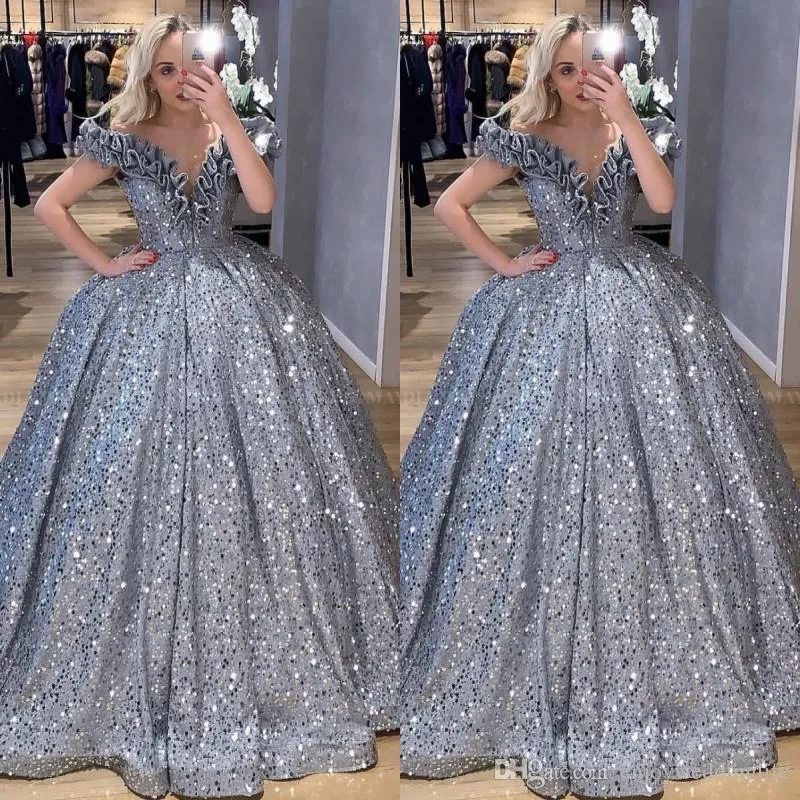 Plus Size Silver Arabic Dubai Ball Gown Quinceanera Dresses Sequined Off Shoulder Ruched Sweet 16 Dress Formal Dress vestidos de 15 anos