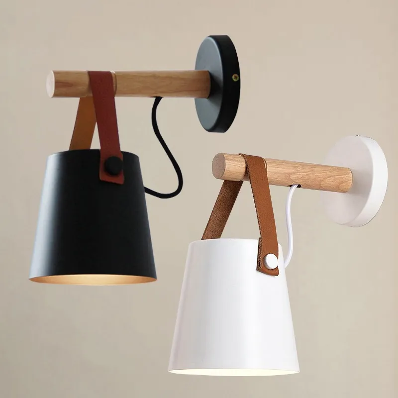 Moderna applique da parete creativa semplice in legno a led Lampada a sospensione in metallo con cinturino in pelle per soggiorno lampade da parete per hotel