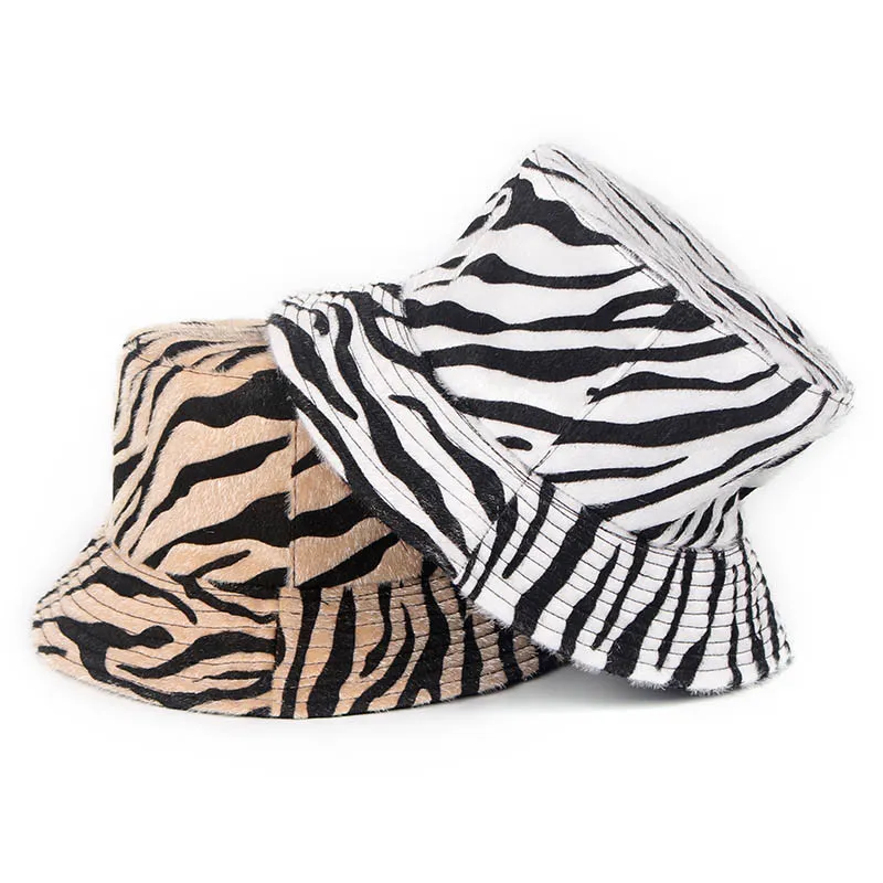 Höst Vinter Kvinnors Plush Zebra Bucket Hat Reversibel Dubbelsidig Leopard Fisherman Hats Outdoors Folding Flat Caps