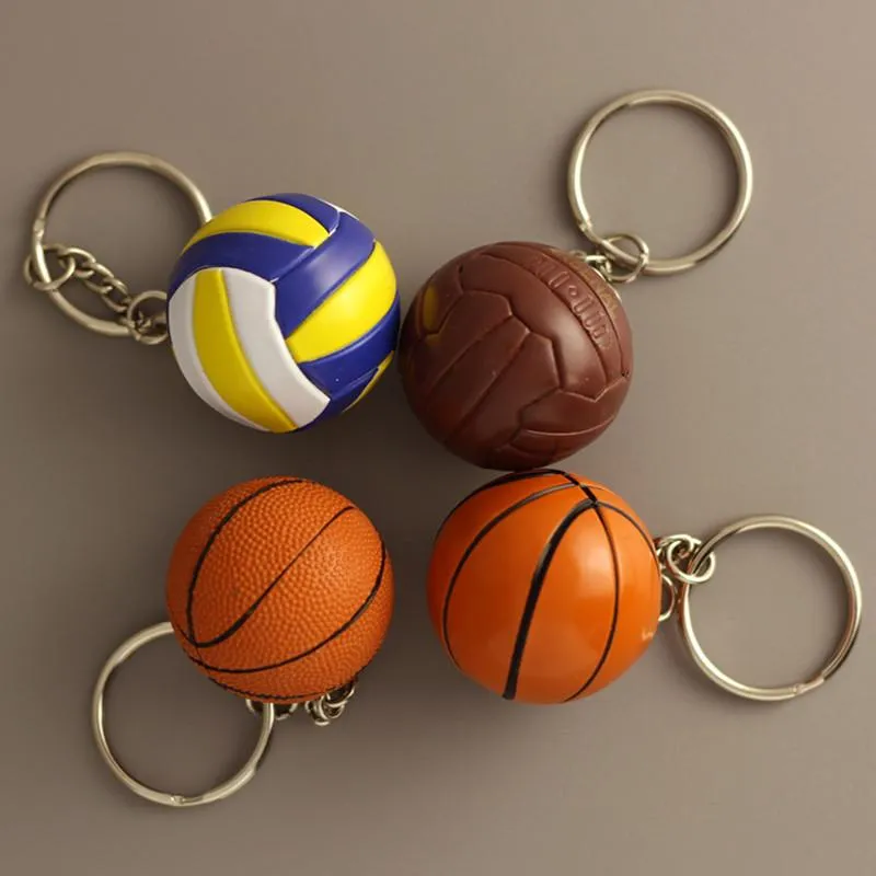 100 stks / partij Nieuwe PVC Mini Basketbal Sleutelhangers Plastic Volleybal Sleutelhangers voor Geschenken Ronde Bal Sieraden Bedelzak Hanger Sleutelhanger Houder