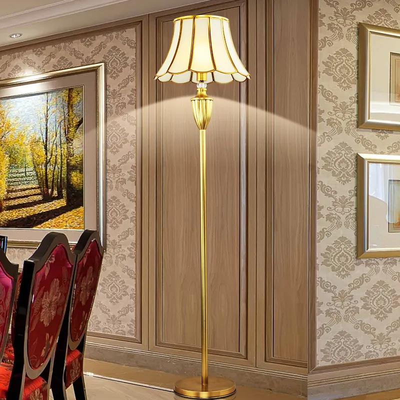 Lampadaires américains en cuivre, lampe de chevet de chambre à coucher, lampadaire moderne en métal et verre pour salon, interrupteur au pied pour lampadaires E27