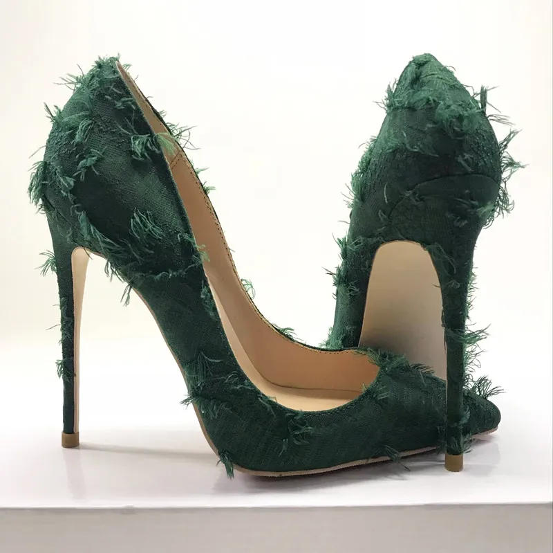 Spring fringed high-heeled women`s slim-heeled green pointed shoes, shallow-mouthed sexy personality single shoes in Europe and the United S