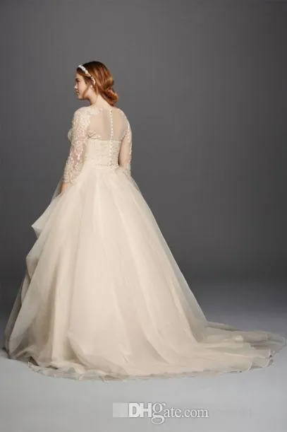 oleg cassini organza 3/4 sleeved wedding dress Oleg Cassini, ORGANZA 3/4 SLEEVED - CWG731 Preowned Wedding Dress Save 66%