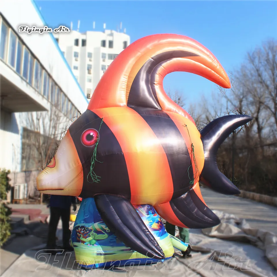 Grande palloncino gonfiabile per pesci tropicali 4 m Sea Animal Colorful Blow Up Replica della statua del pesce del fumetto per la decorazione dell'acquario