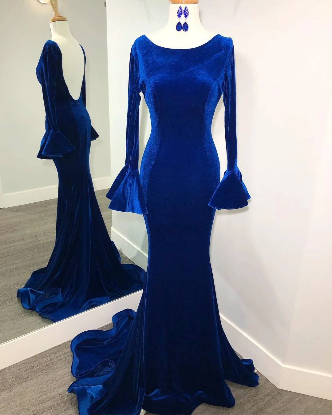 darian dress in blue A-Line/Princess V-Neck Long Sleeves Floor-Length Velvet Mother of the