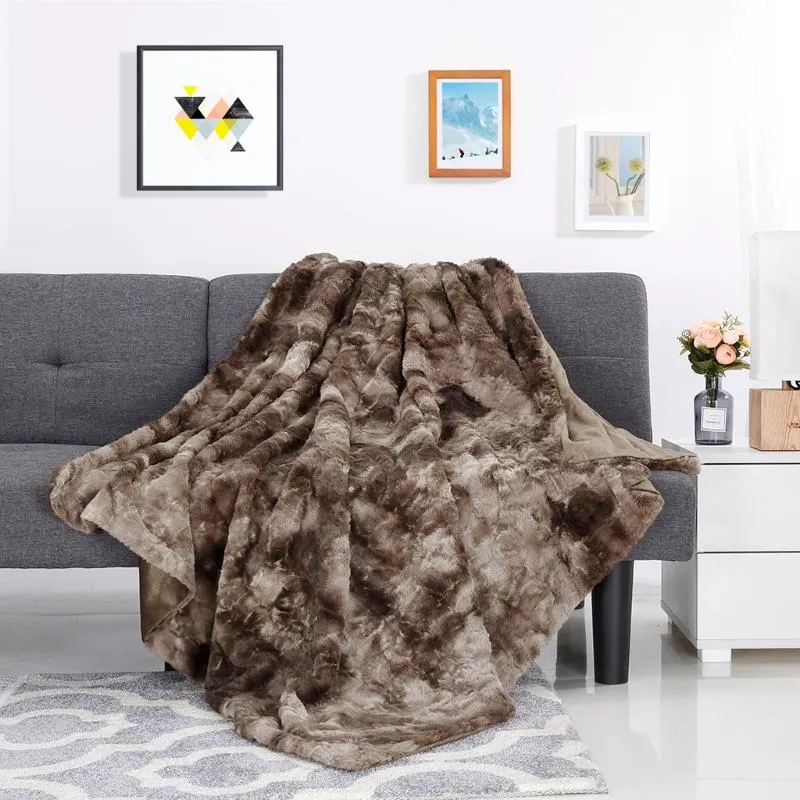 LANGRIA FAUX FUR FLOOCE 담요 소파에 부드러운 모피 던지