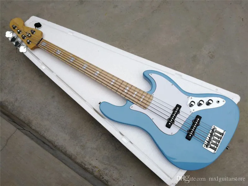 Factory Custom 4 строки синий корпус электрический бас-гитара с черным пикавтором, кленовым пальцем, напишите жемчужную инкрустацию, предлагать настроенные
