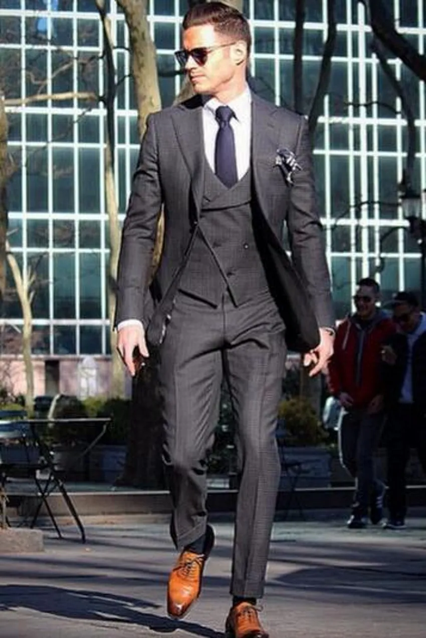 Costume 2 Pièces Homme Gris Chevrons - Veste Et Pantalon - Taille Sur Mesure - Laine - Occasion Parfait état