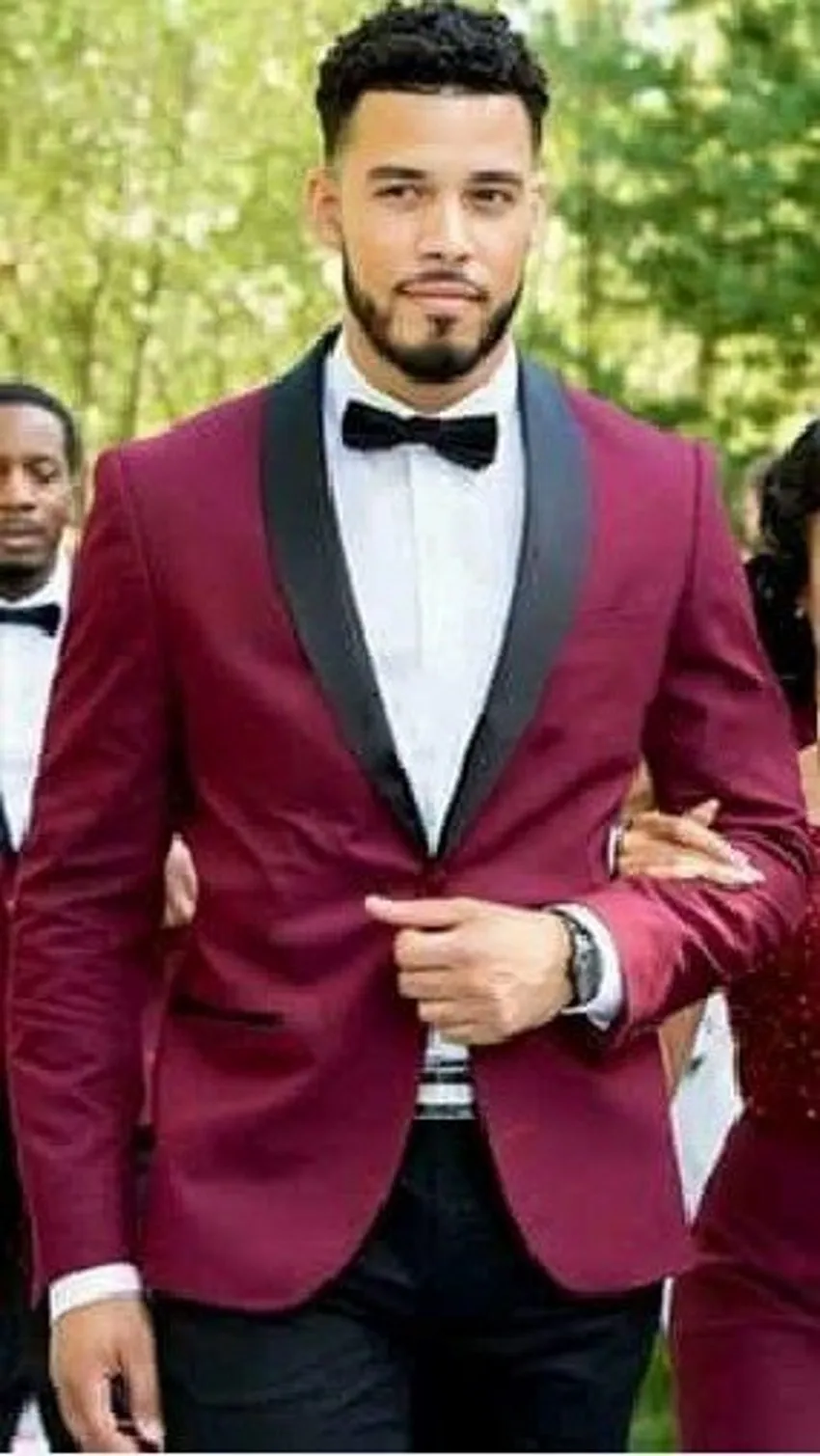 Nowa Moda Burgundia Groom Tuxedos Doskonała Czarna Lapel Slim Fit Groomsmen Blazer Mężczyźni Formalny Garnitur Party Prom Suit (Kurtka + Spodnie + Krawat) 1284