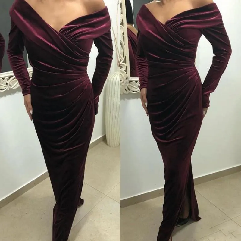 Długie rękaw Jedno ramię Wino Syrenki Suknie Wieczorowe Aksamit Ruched Side Split Evening Suknie Prom Dress Custom Vestidos de Fiesta