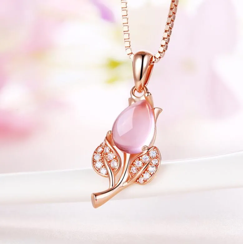 Imitation natural hibiscus powder crystal rose gold plated necklace clavicle chain rose pendant female copper silver plated jewelry