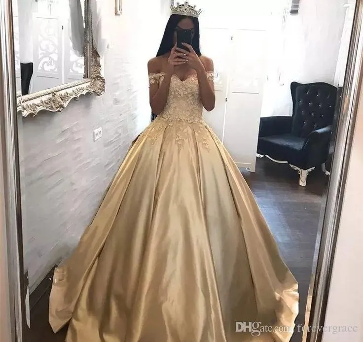 2019 Gold Quinceanera Kleid Prinzessin Arabisch Dubai Styles Schulterfrei Sweet 16 Ages Langes Mädchen Ball Party Festzug Kleid Plus Size Custom Mad