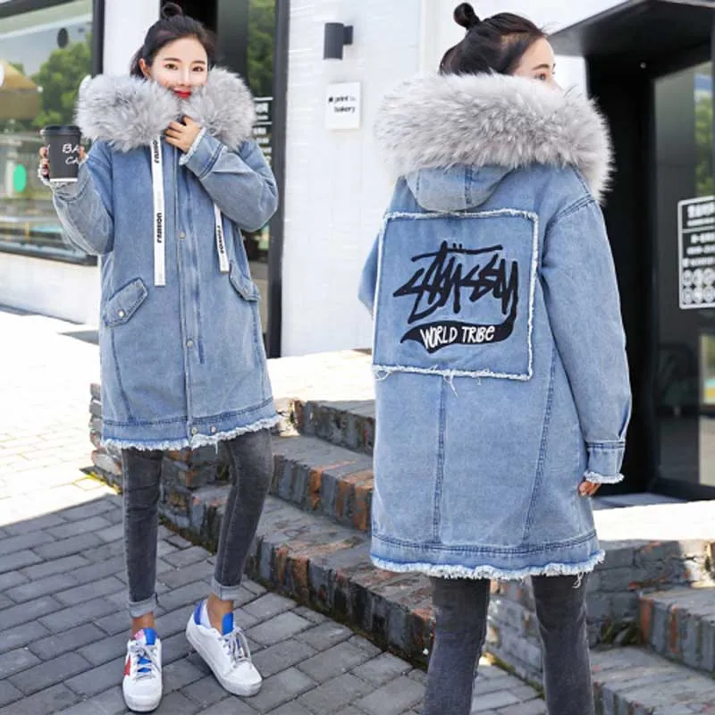 Sıcak Denim Ceket 2019 Kış Yeni Işlemeli Uzun Kapşonlu Denim Ceket Kadın Kore Düz Büyük Kürk Yaka Kalın Kadın Coat