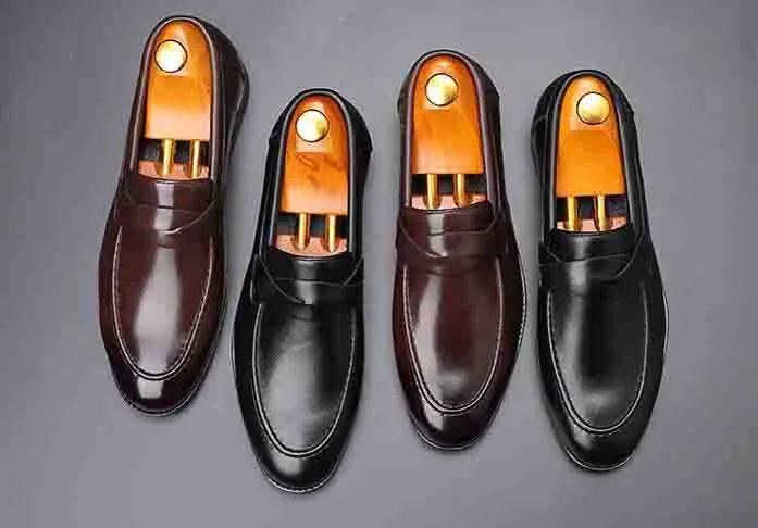 Pas cher printemps automne bout pointu hommes chaussures Style italien robe formelle en cuir chaussures appartements fête de mariage mocassins