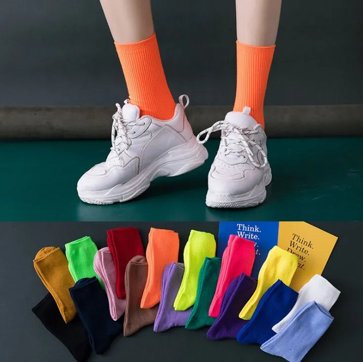 Womens Long Crew Socks Fashion males Casual Skateboard Socks men Sexy soft Skateboard Socks Christmas Gift New Arrival