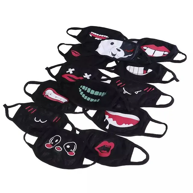 1PCS Schwarz Unisex Cartoon Masken Schwarz Baumwolle Halbe Gesichtsmaske Lustige Zähne Brief Mund Anime Baumwolle Staubdicht Mund Gesicht maske