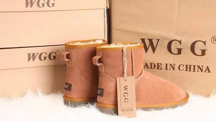 Barato En stock regalo de Navidad de alta calidad Half Mini Boots 13color Winter Snow Boots sexy WGG botas de nieve para mujer Winter Warm Boot zapatos de algodón