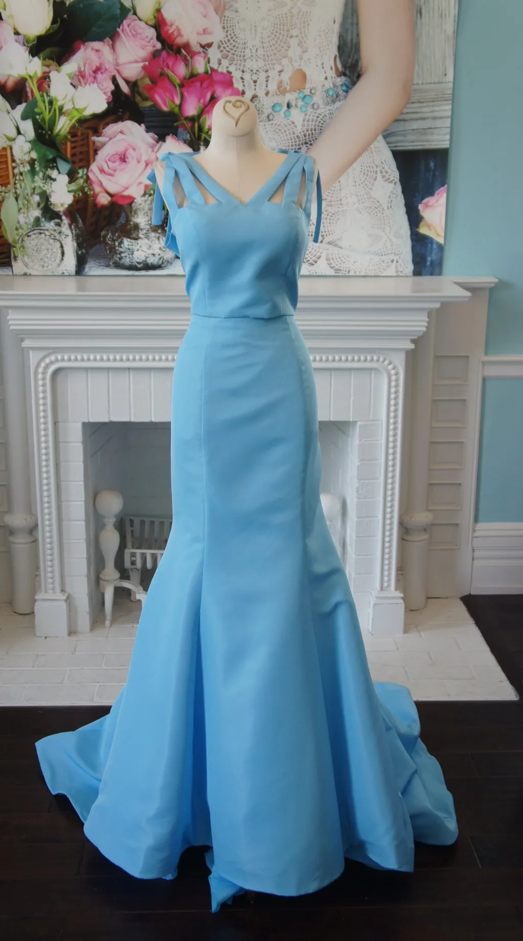 Elegant 2-Piece Mermaid Prom Dress in Pink, Sky Blue, and Yellow with Bow Straps and Backless Elegant 2-Piece Mermaid Prom Dress in Pink, Sky Blue, and Yellow with Bow Straps and Backless