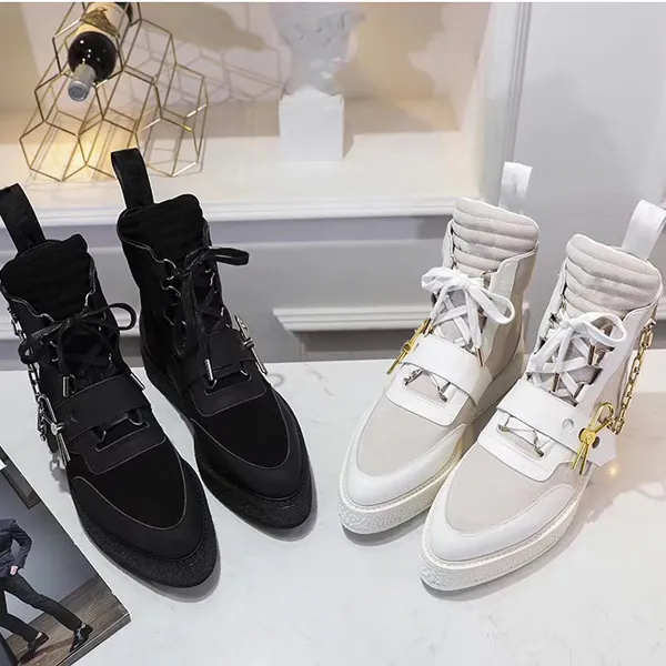 New arrival 2019 New designer ribbed nail flat shoes men and women party couple low to help leather sneakers fashion women boots size 41 45