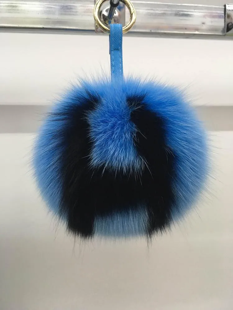 Custom 15cm Big Fluffy Bag Bugs Pompon Keychain luxury Alphabet Fox Fur Ball Pom pom Key Chain Backpack Bag Purse Charms Gift