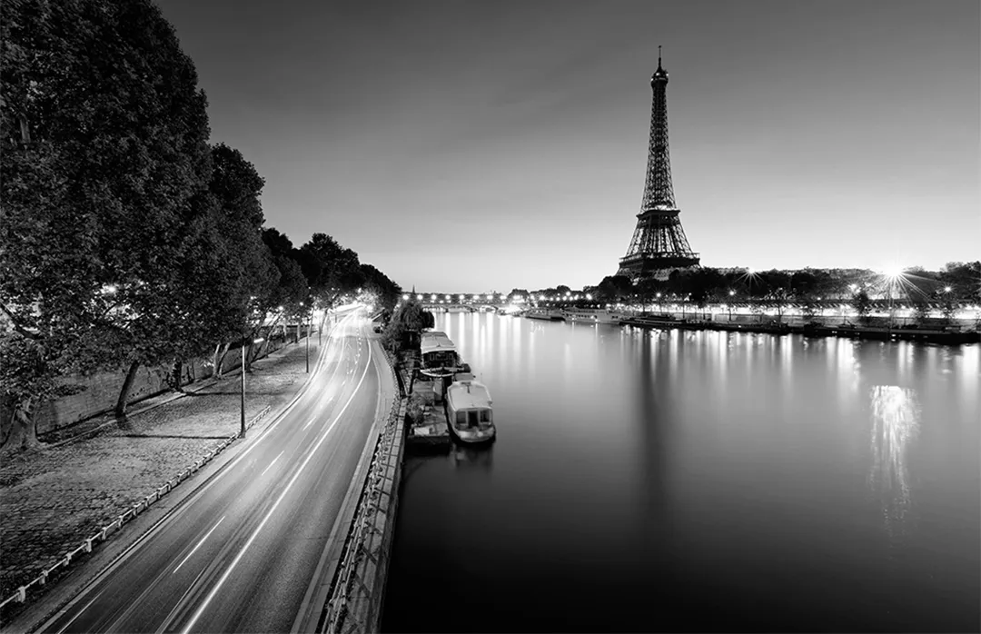 Paris Black And White Wallpaper