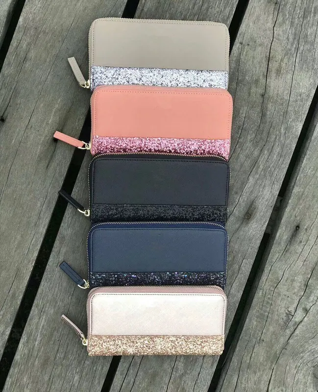 2023 Brand Designer Glitter Walls som lyser Ny dragkedja CLUTH BAG 5 Färger som lyser för kvinnor som håller en handväska med en zippers sedlar mapp