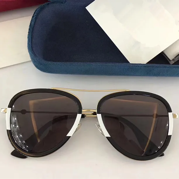 Venta al por mayor-gafas de sol de diseño para mujer 0062 gafas clásicas de estilo de moda de verano con montura metálica, gafas de calidad superior, lentes de protección UV