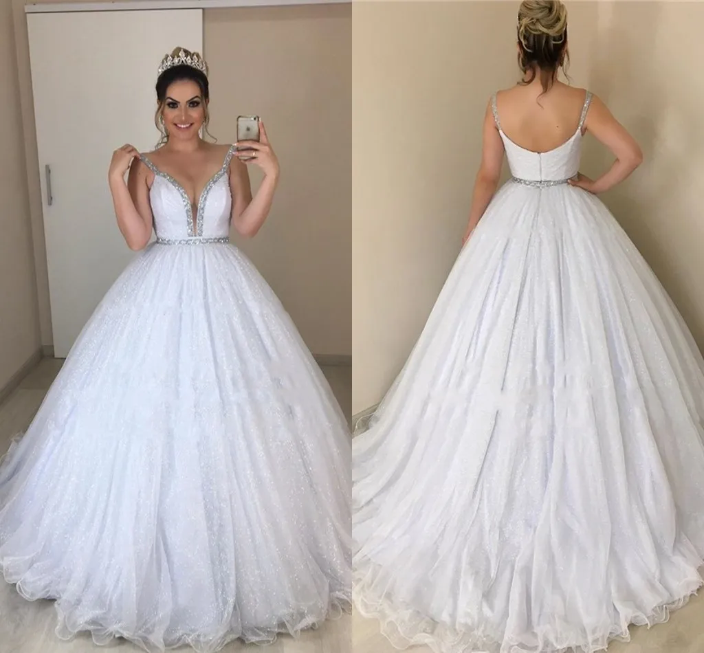 Spaghetti Beaded Straps Ball Gown Wedding Dresses 2022 Plunging V-neck Glitter Tulle Crystal Open Back Bridal Party Dress Vestidos De Novia