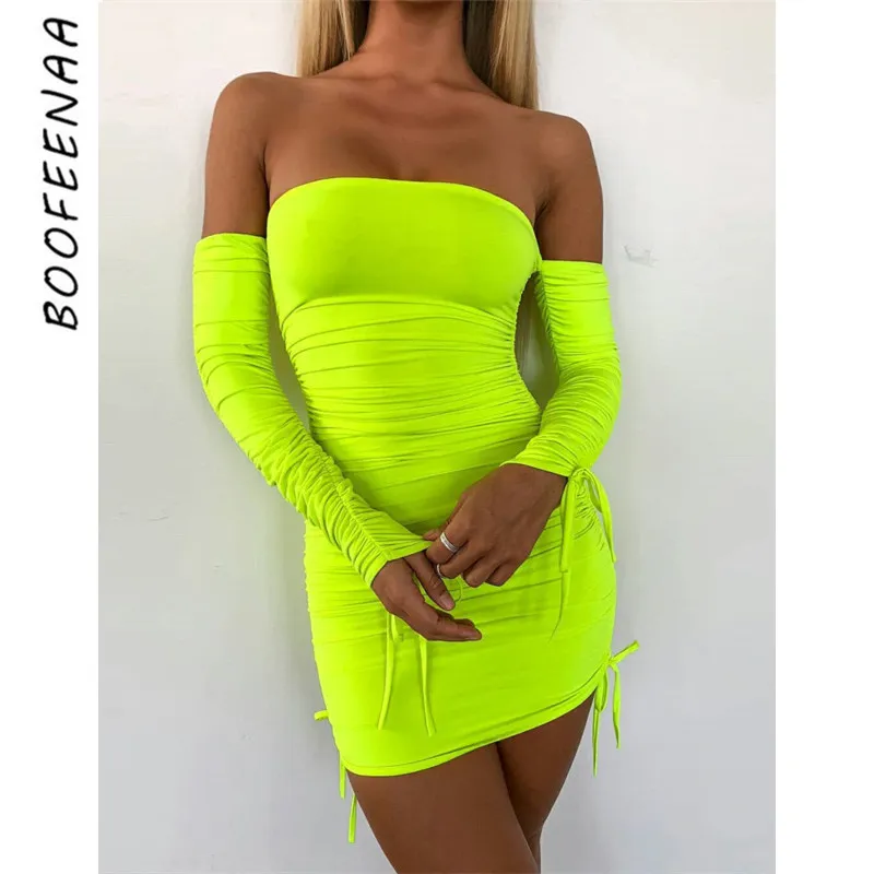 Boofeenaa Neon Green Ruched Offショルダーロングスリーブボディコンドレスセクシーパーティーナイトクラブドレス春2019 C66-AC32 Q190417