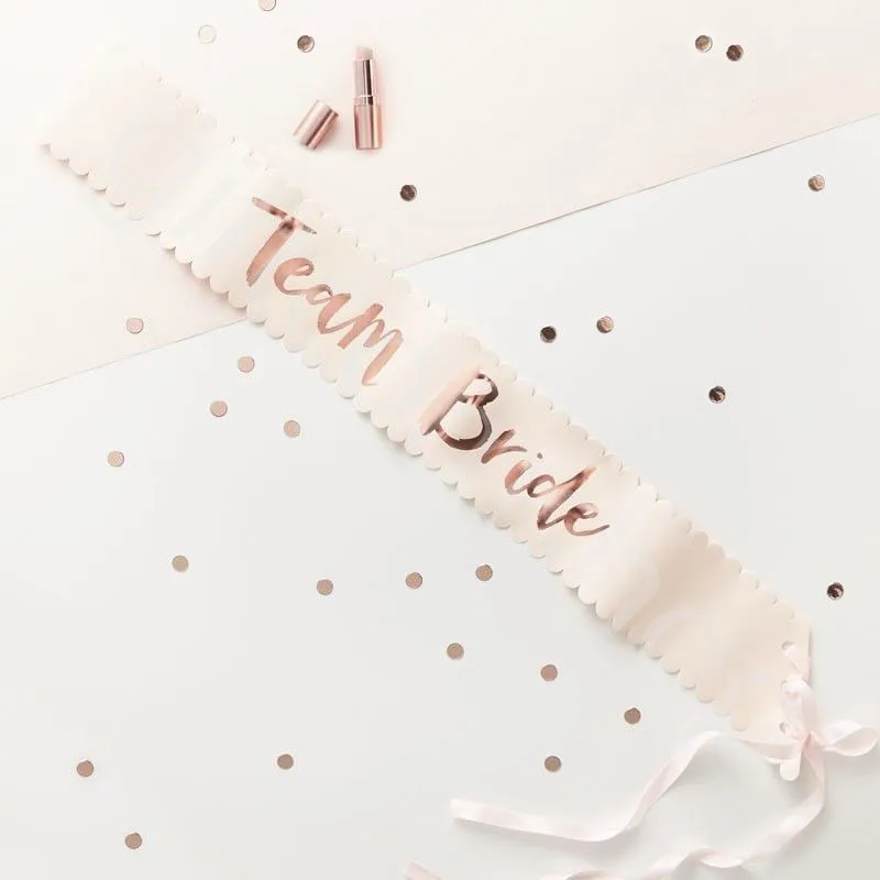 156 x 9,5 cm, Roségold, Team Bride To Be, Satin-Schärpe, Hochzeitsdekoration, Brautparty-Schärpe, Bachelorette-Party-Dekoration, Junggesellinnenabschiedszubehör