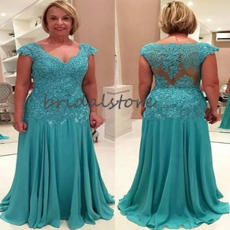 Family Turquoise Mother Of The Bride Dresses Floor Length Chiffon Groom Mother Party Gowns V Neck Lace Long Plus Size Mother Dress 2020