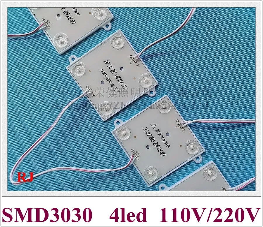 Ingresso AC 110V / AC 220V Modulo LED luce 70mm(L)*70mm(W)*8mm(H) SMD 3030 4 LED 4W IP65 (8 moduli + 1 driver/set)