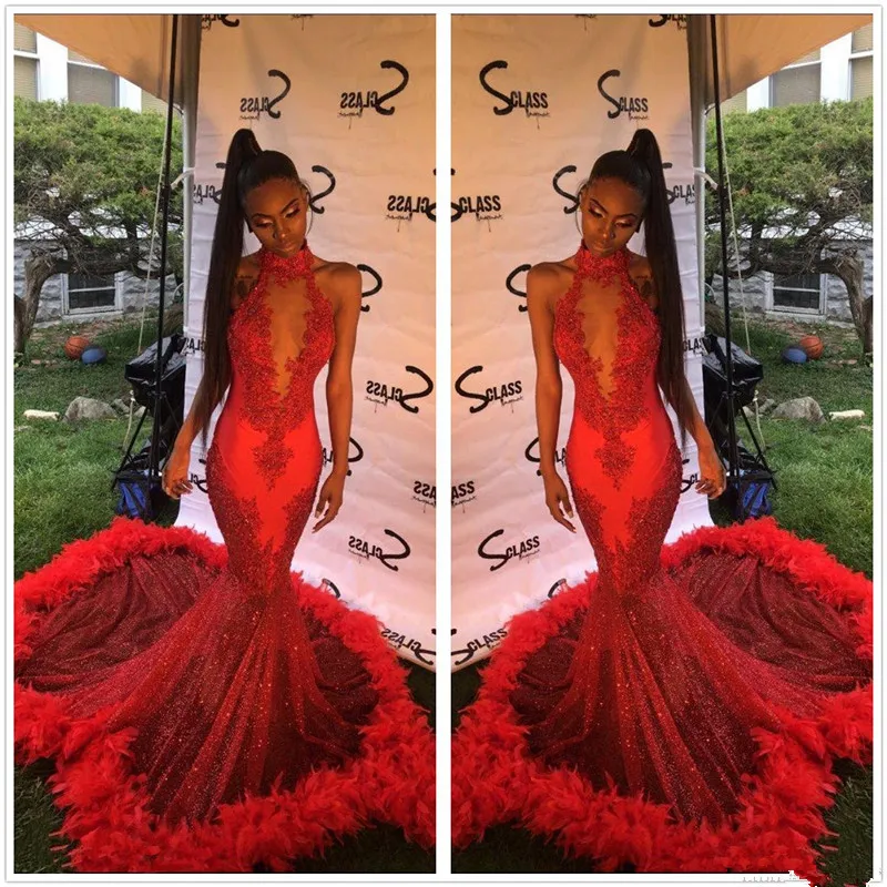 2019 Red Halter Lace Mermaid Long Prom Dresses Sequins Applique Fur Sweep Train Formell Party Evening Dresses Vestidos de Novia Hot Sale