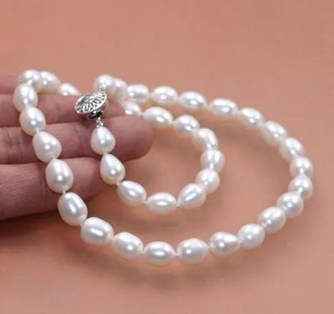 Hand knotted genuine 8-9mm white oval cultured freshwater pearl necklace 18" fashion jewelry