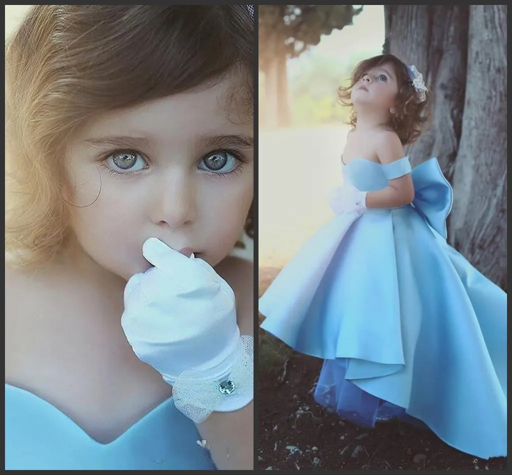 Nouveau Belle Bébé Bleu Filles Pageant Robes Princesse Simple Hors Épaule Grand Noeud Hi-Lo Plis Fille Pageant Robes De Soirée Personnalisé