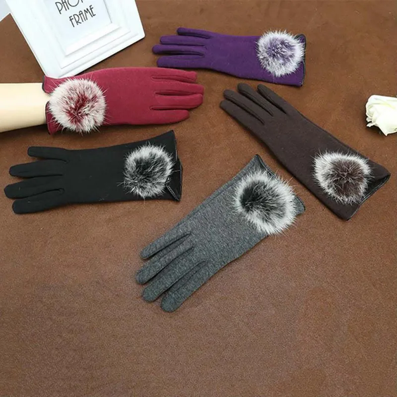 Gants confortables de conception de mode femmes mitaines de poignet douces pour femmes gants de sens d'écran féminin
