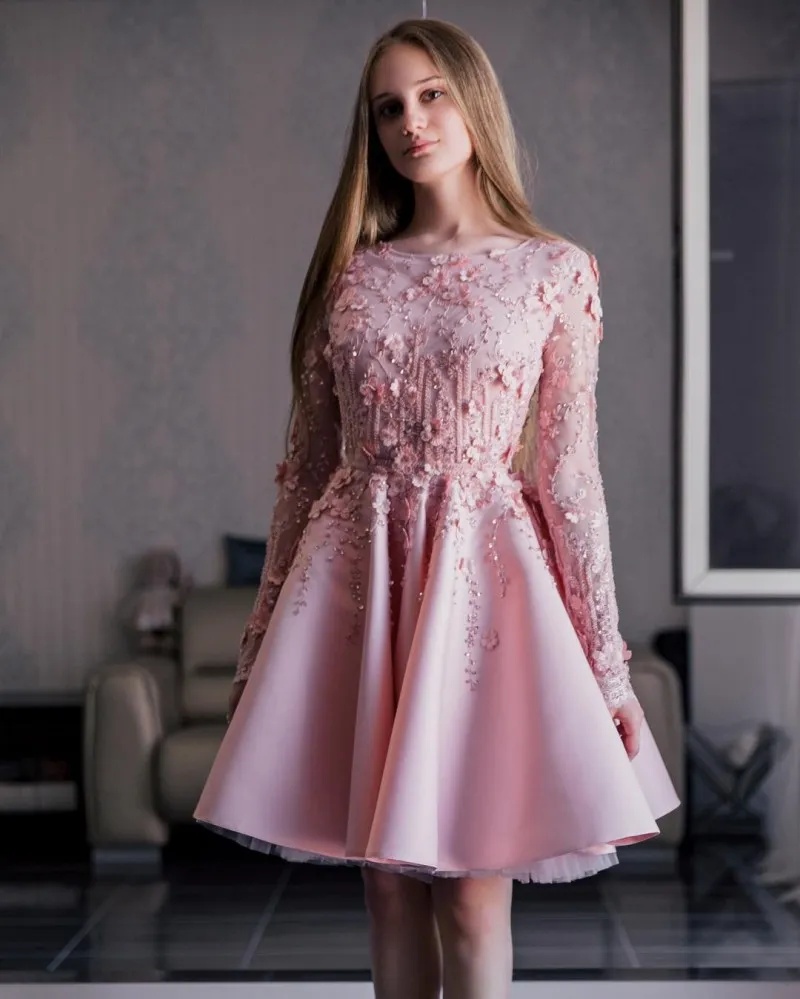 Pink Lace Appliqued Crystal A Line Short Pink Prom Dresses With